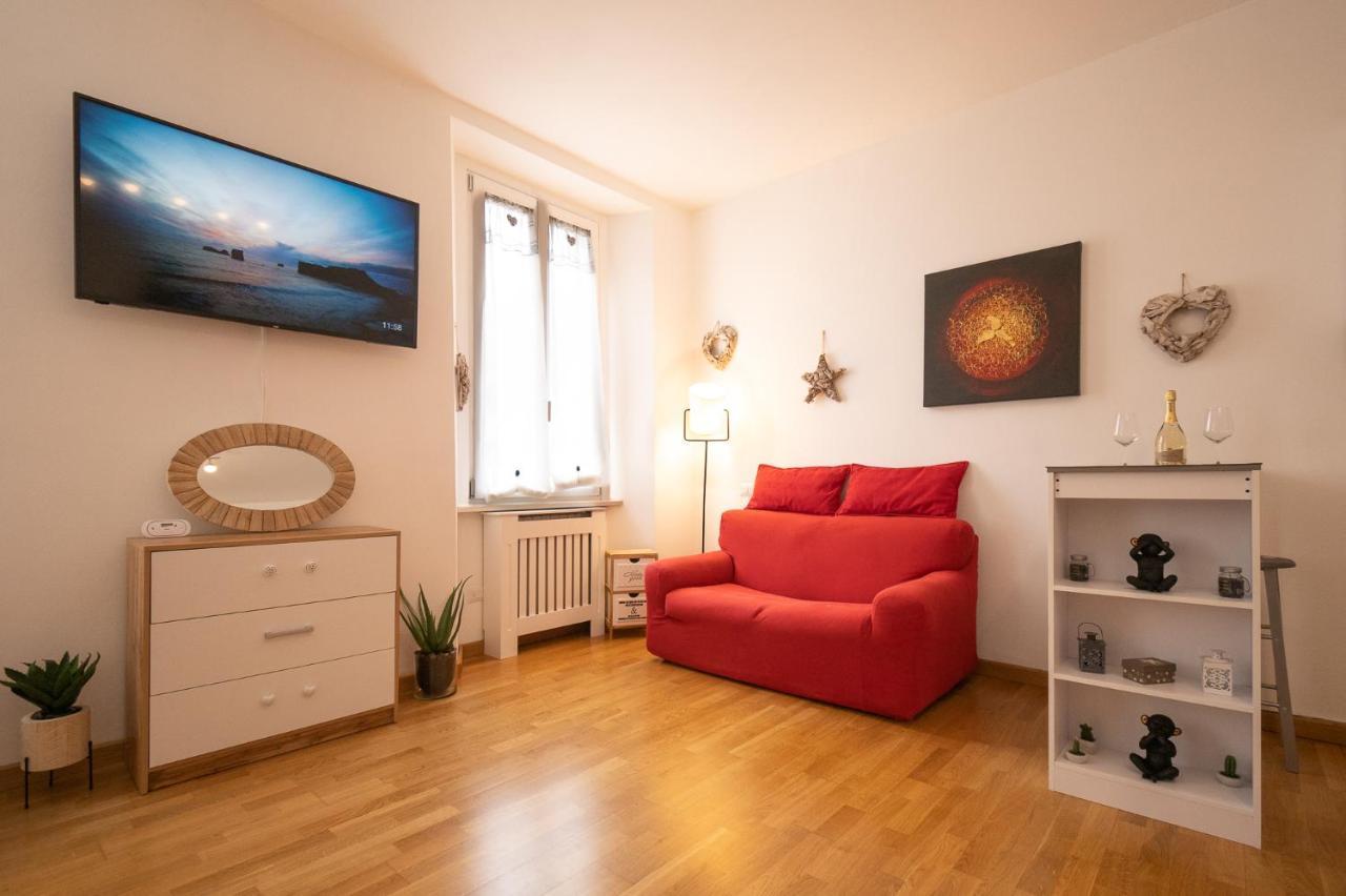 Portatorre Suite, A Charming Apartment In The Heart Of Como, Free Private Parking, Air Conditioning & More! Dış mekan fotoğraf