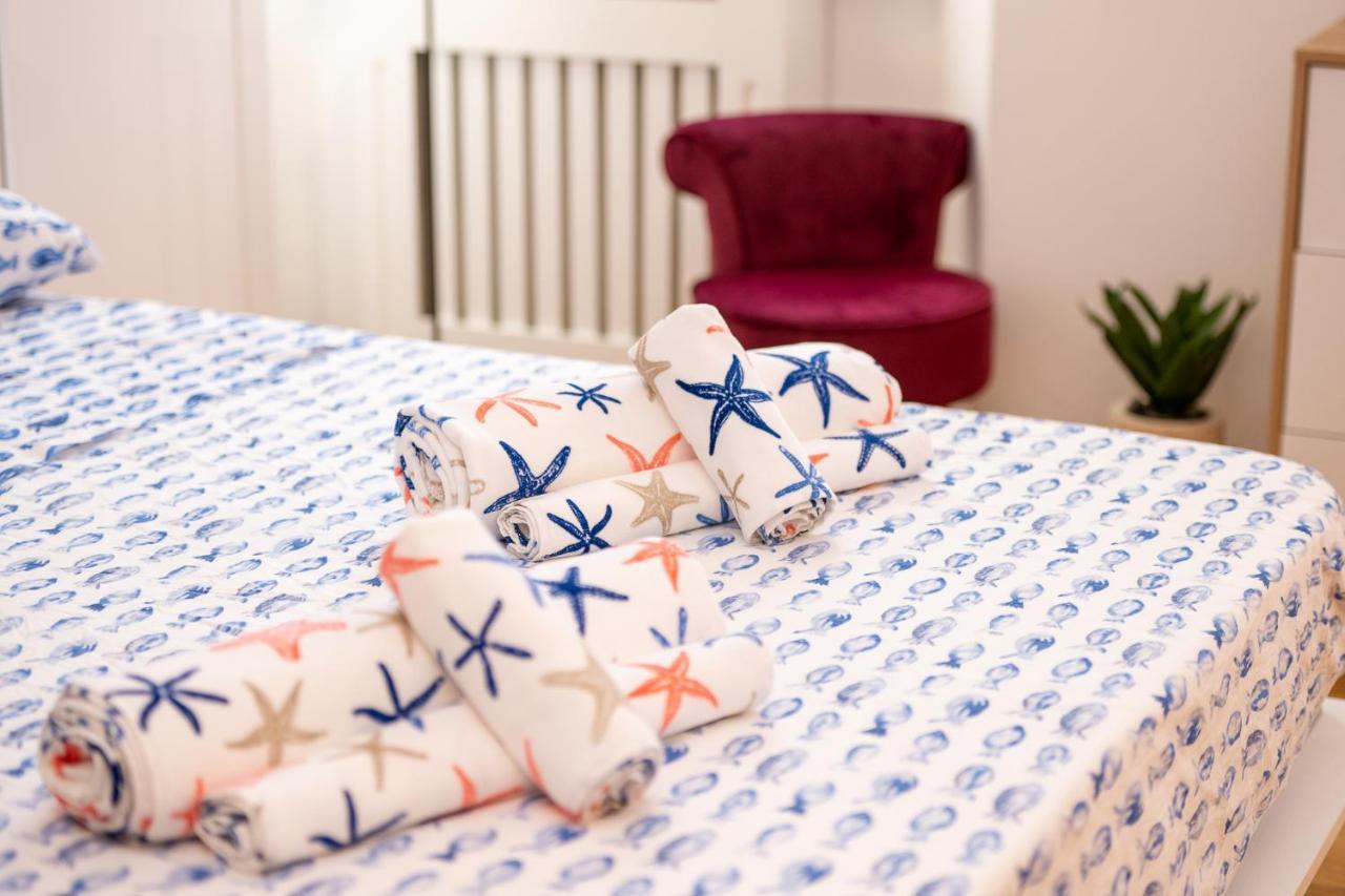 Portatorre Suite, A Charming Apartment In The Heart Of Como, Free Private Parking, Air Conditioning & More! Dış mekan fotoğraf