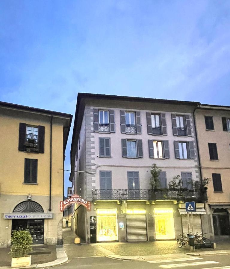 Portatorre Suite, A Charming Apartment In The Heart Of Como, Free Private Parking, Air Conditioning & More! Dış mekan fotoğraf