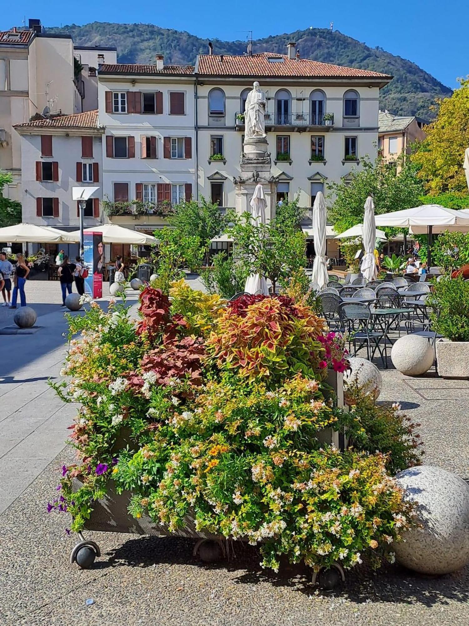 Portatorre Suite, A Charming Apartment In The Heart Of Como, Free Private Parking, Air Conditioning & More! Dış mekan fotoğraf