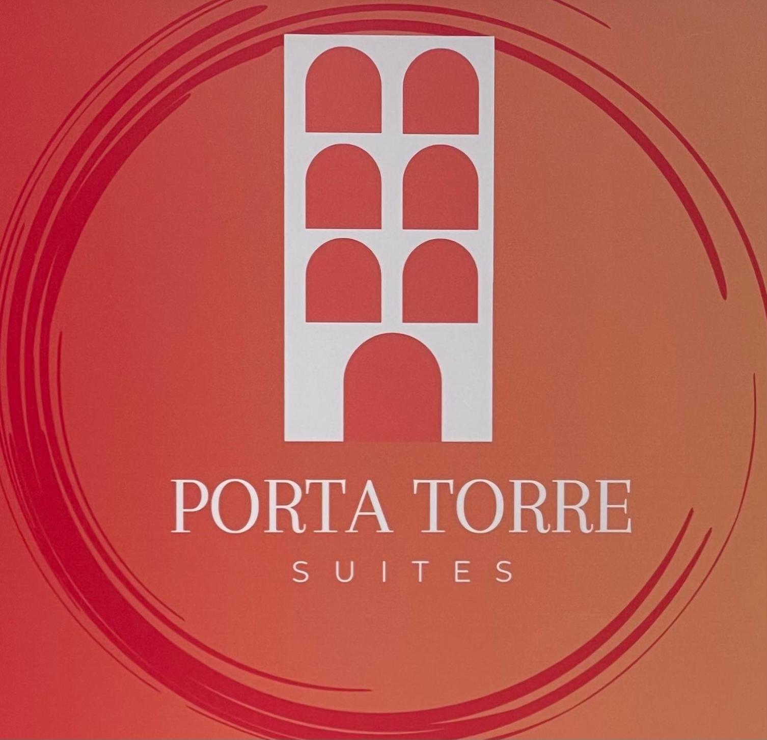 Portatorre Suite, A Charming Apartment In The Heart Of Como, Free Private Parking, Air Conditioning & More! Dış mekan fotoğraf