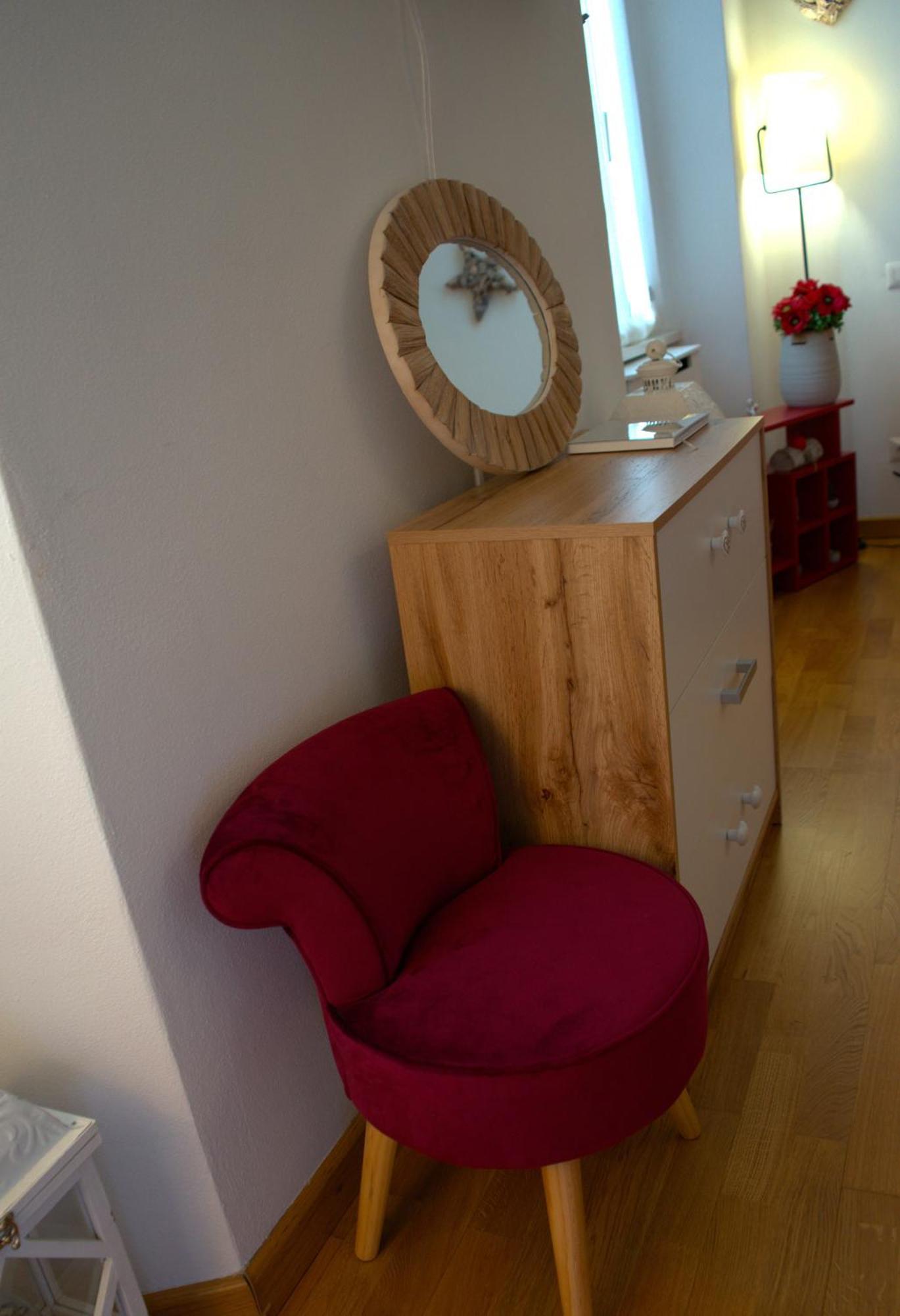 Portatorre Suite, A Charming Apartment In The Heart Of Como, Free Private Parking, Air Conditioning & More! Dış mekan fotoğraf